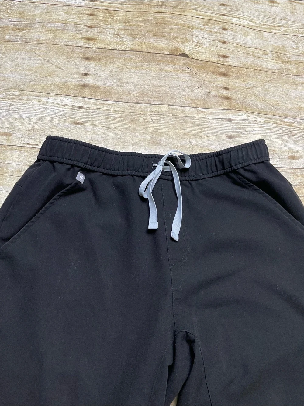 Figs Men’s Black Tansen Jogger Scrub Pants